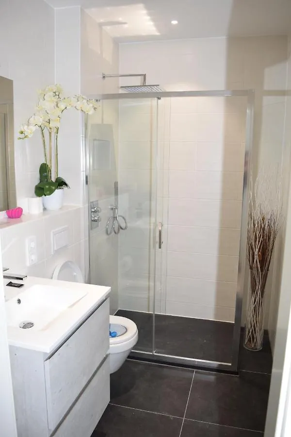 Apartament Lawson'S Gold Bell Studio Luksemburg
