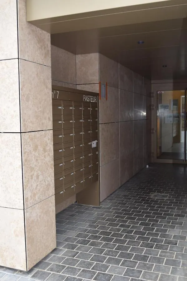 Lawson'S Gold Bell Studio Luxembourg 0*,